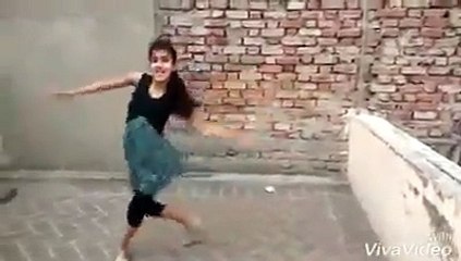Indian Desi girl Homemade sexy dance| its really nice dance | 2017