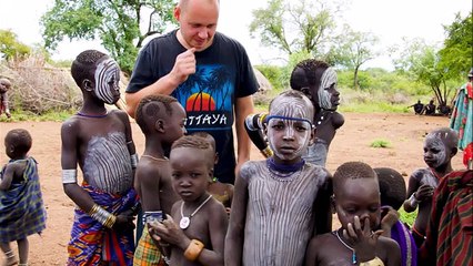 Как я выжил в Африке или в гостях у племени Мурси! Племена Мурси и Хамар Обычаи и Ритуалы