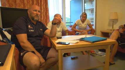 Natation: Championnat du monde eau libre - Le briefing exceptionnel du DTN Stéphane Lecat avant le relais