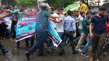 পুলিশের কারবার দেখলে আপনি অবাক হয়ে জাবেন।Activities Of Police