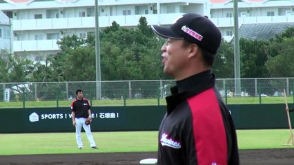 熱血田口コーチ キャッチャー陣の練習にカメラが接近! in石垣島【広報カメラ】