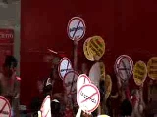 Marche nue anti-corrida 2006 à pampelune