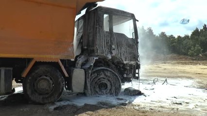 Kocaeli'de Hafriyat Kamyonu Küle Döndü