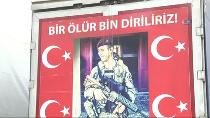 Tunceli'de Türk Bayrağı Asarken Teröristlerin Taciz Ateşine Uğrayan Abdullah Özer O Anları Anlattı