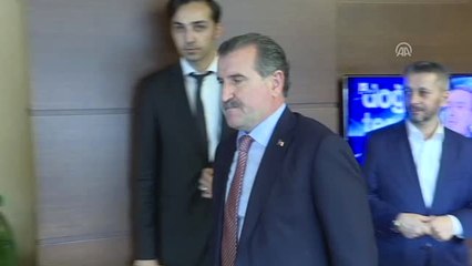 Bakan Bak'tan Işitme Engelli Judoculara Tebrik