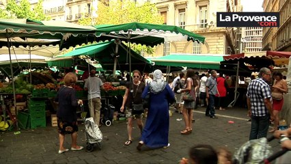 Vidéo : Mélenchon tracte à Marseille contre la loi Travail par ordonnance