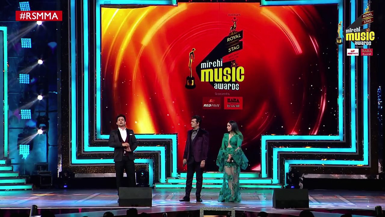 Sanket Bhosale mimics Salman Khan, Ranbir Kapoor, Farhan Akhtar, Sanjay Dutt & Nawazuddin