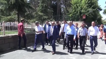 Vali Ustaoğlu, Tatvan'ı Ziyaret Etti