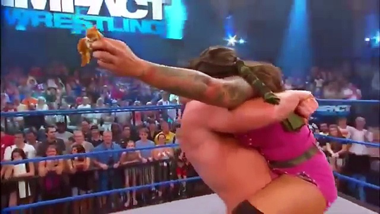 TNA Top 5 Kiss 2016 WWE