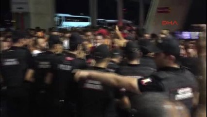 Galatasaray Taraftarından Büyük Tepki