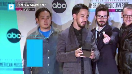 Linkin Park lead singer commits suicide