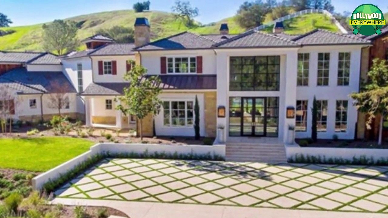 Selena Gomez and the Weeknds LOVE NEST! The Weeknd's Romantic Birthday Surprise Leaked