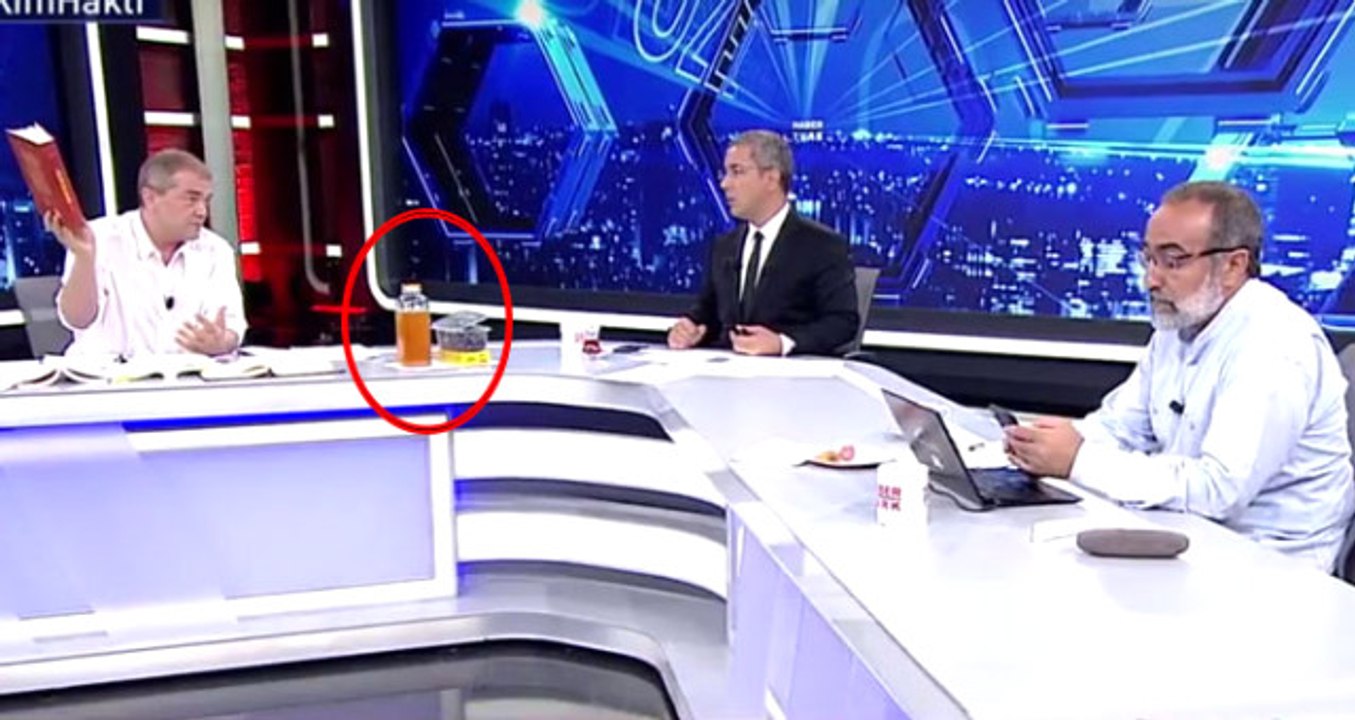 Caner Taslaman ve Ebubekir Sifil Arasında Habertürk Canlı Yayınında Deve İdrarı Tartışması