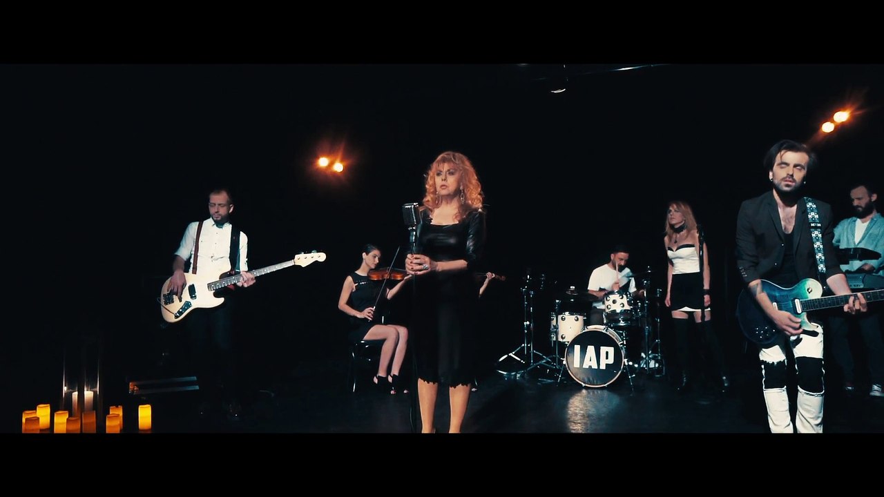 Kamuran Akkor - Unutamadım (Kaç Kadeh Kırıldı)