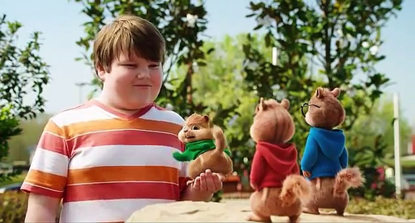 Alvin and the Chipmunks The Road Chip : Theodore funny dance - video ...