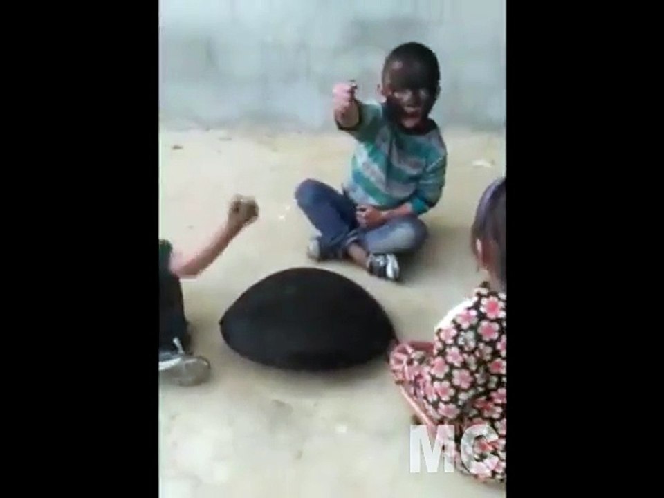 Paper, scissor,Stone. who is loser, lets see