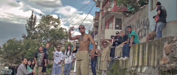 ESE BUFFON FT FUSIL -RELATO PANDILLERO- ESTUDIO MASTER GUERRA SANTA VIRGEN 13 NAUCALOKOS RAP CHOLO