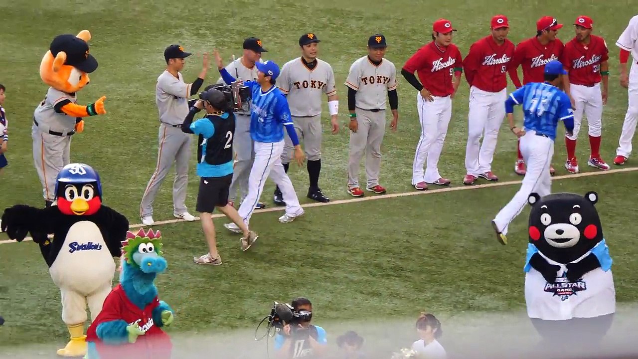 オールスター出場選手整列 セントラルリーグ  監督と新井選手wwwwww