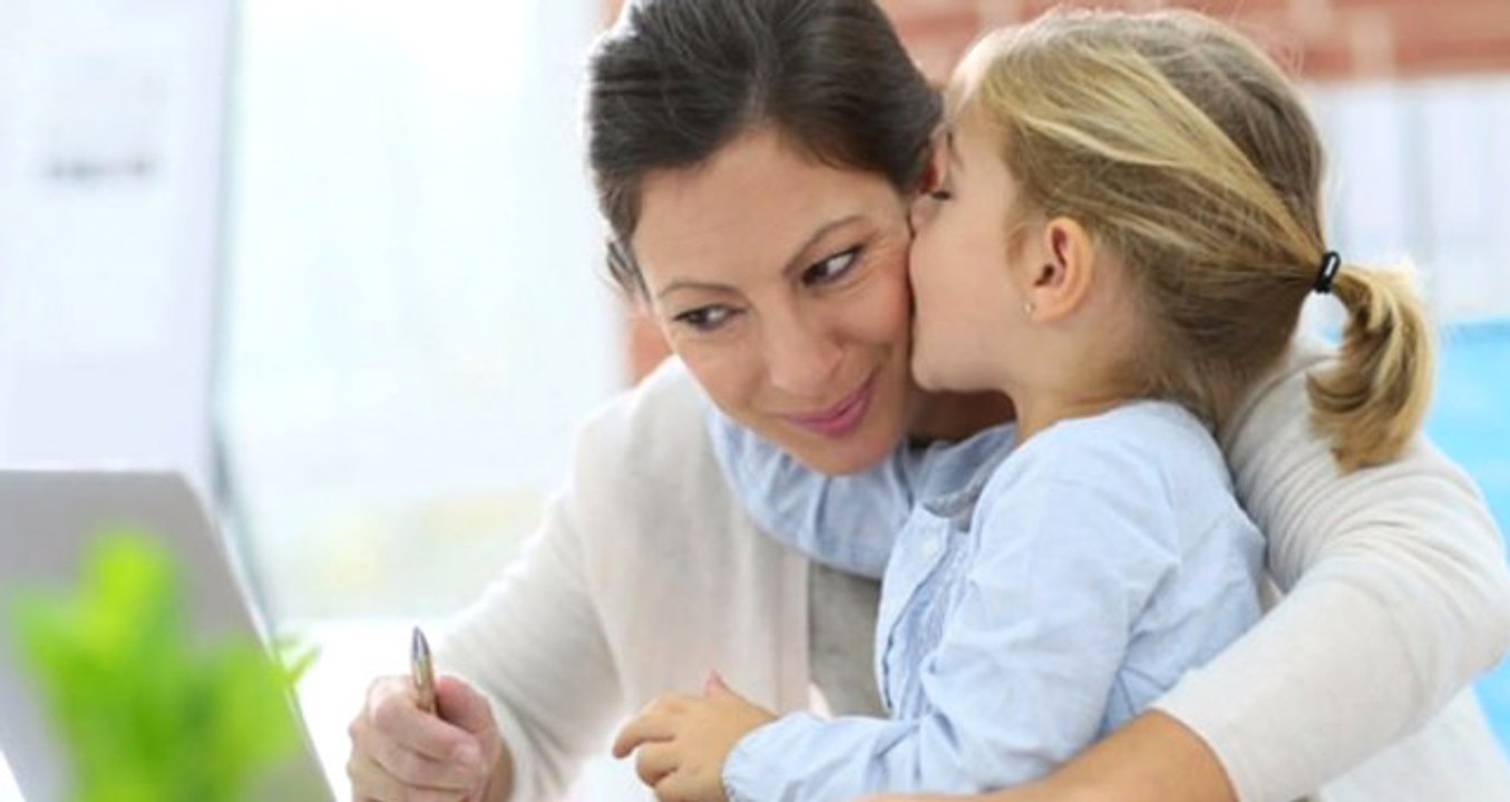 Çalışan Anneye Çocuğu İçin Kreş Çeki Verilecek