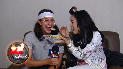 Kedekatan Yoelitta Palar dan Dylan Carr Seperti Ibu dan Anak - Hot Shot 21 Juli 2017