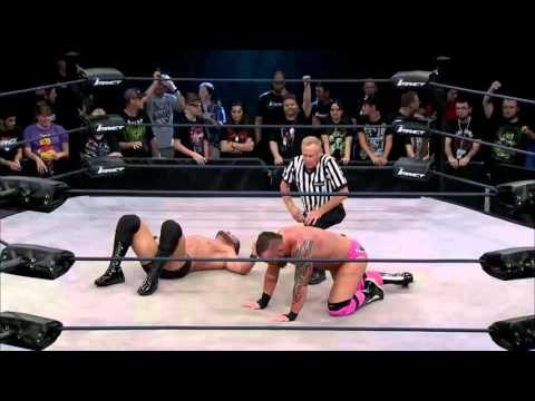 World Title Series Highlights - Bobby Roode vs Eric Young (11/4/15)