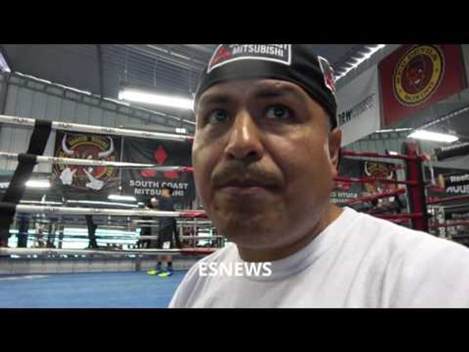 Robert Garcia Reveals What Happened With Gloves Hours Before Mayweather vs Maidana Fight