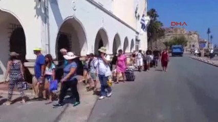 Kos'ta Depremi Yaşayan Türkler Dha'ya Konuştu