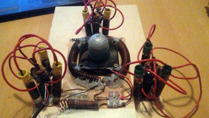 V2 und Reaktor in Pyramiden Formation Deutsch Keshe Magrav