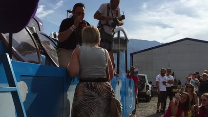 Tour de France à Embrun : il demande sa bien-aimée en mariage devant tout le monde