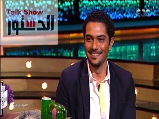 آسر ياسين يكشف لـ«أبلة فاهيتا» الممثلة التي يرغب في تقبيلها