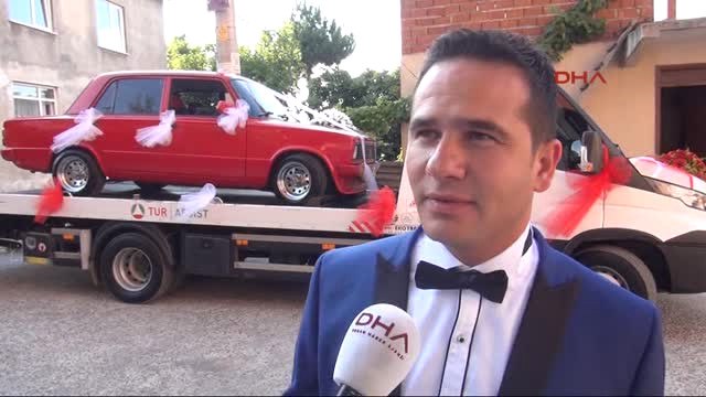 Zonguldak Gelin ve Damat, Oto Kurtarıcıdaki Gelin Arabasıyla Salona Gitti