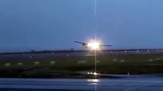 Wow Amazing Pilot Skills To Save Plane Crashing