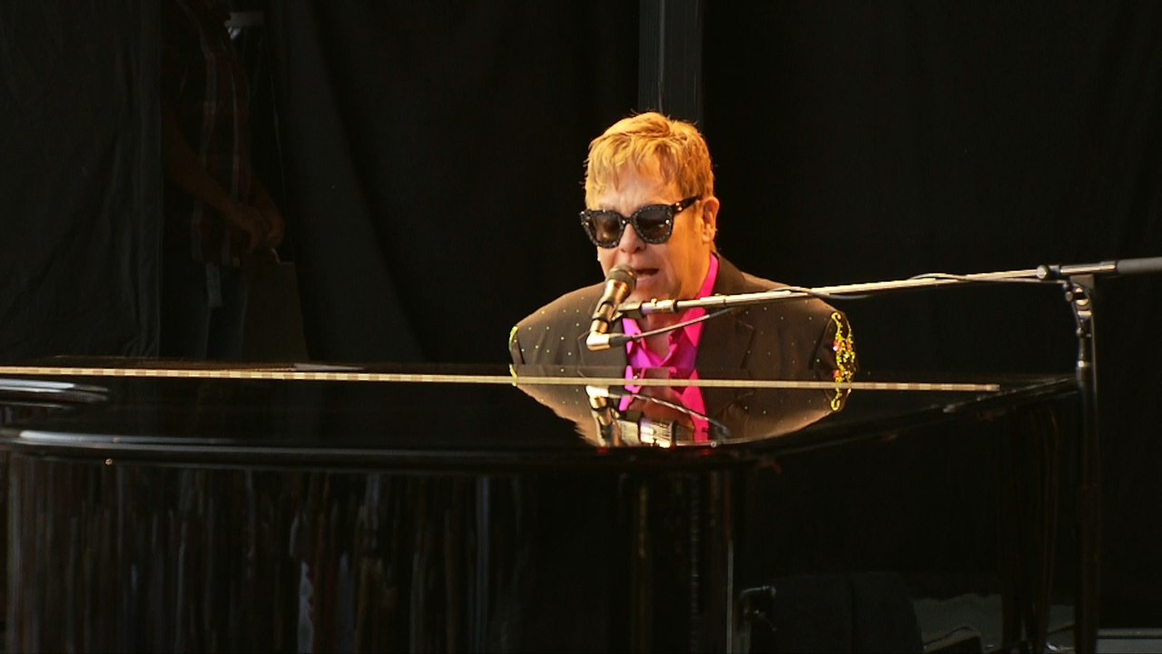 Elton John triunfa en el Starlite de Marbella