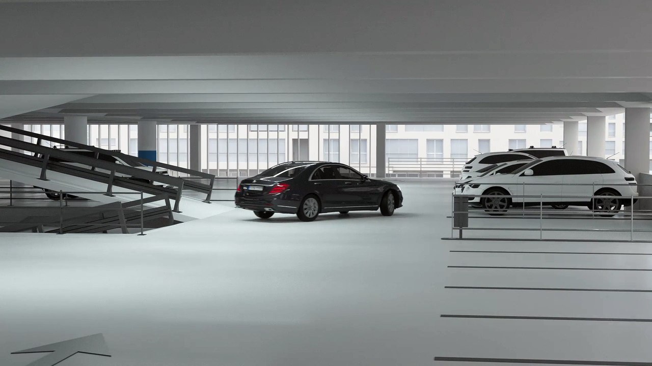 Die neue Mercedes-Benz S-Klasse - Remote Park-Assistent - Einparken bei engen Parklücken
