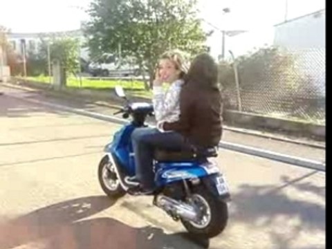 ma best , laura , moi , old tom en mode jardin familiaux