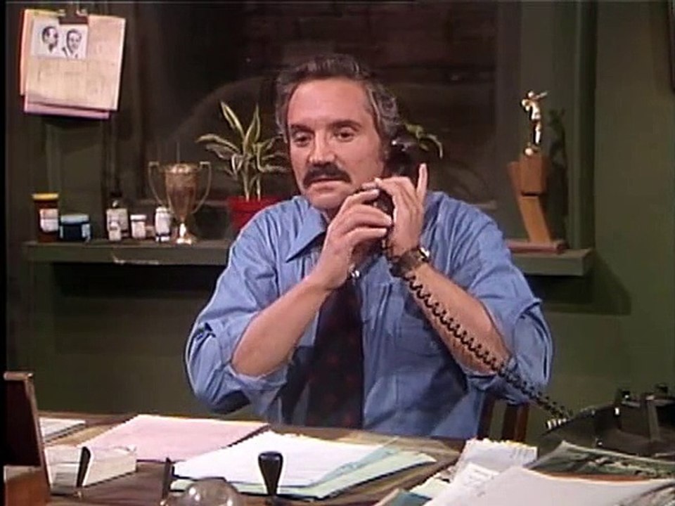 Barney Miller S02e19 - Massage Parlor