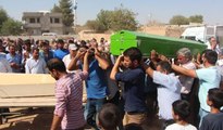 Adana'da vinç faciasında yaşamını yitiren 5 işçi, Suruç'ta toprağa verildi
