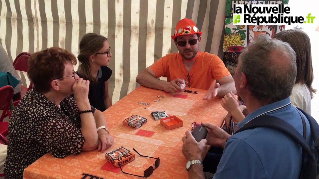 VIDEO. Parthenay : au Flip, le jeu de trut ressort des oubliettes