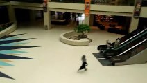 Footage From Dolmen Mall Karachi Women Sale on Hai