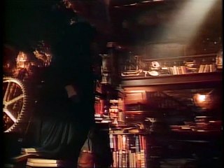 la belle et la Bete S2-E10 vf