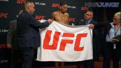 UFC on FOX 25 official weigh-ins