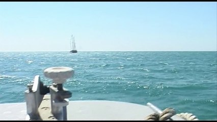 MBYTET ADOLESHENTJA RUSE NE PLAZHIN E KSAMILIT, VAJZA DYSHOHET SE U GODIT NGA NJE MOTORR UJI LAJM