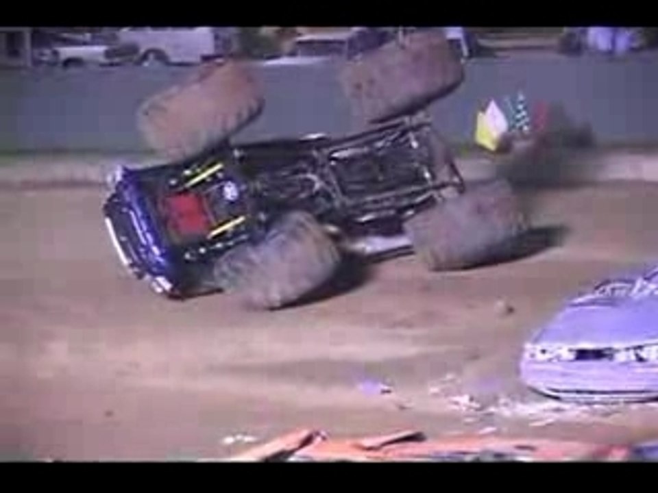 Régis Fait Du Bigfoot