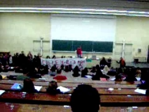 Débrayage d'amphi à Lille III, mouvement contre la LRU