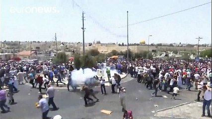 Abbas gela i rapporti con le autorità israeliane in seguito al conflitto sulla spianata delle moschee