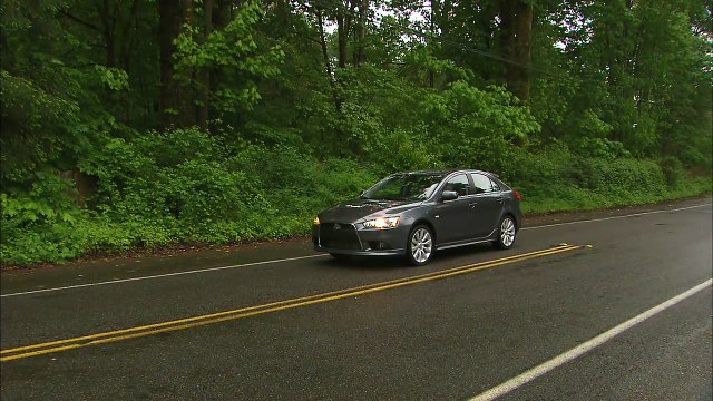 Mitsubishi Lancer Ralliart Sportback HD Video Review