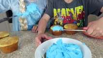 Una y una en un tiene una un en y pastel dulces cocinero cocina Magdalena gigante guía cómo Niños hacer arco iris sorpresa para con |