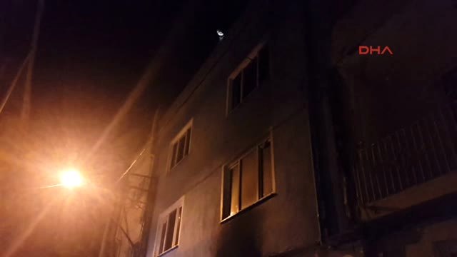 Bursa'da Pompalı Tüfek Ile Üç Kişi Yaralayan Şahsın Evinde Yangın Çıktı