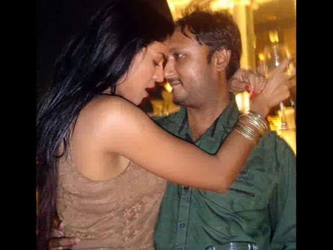 Veena Malik Sizzling & Dirty Photoshoots Bollywood