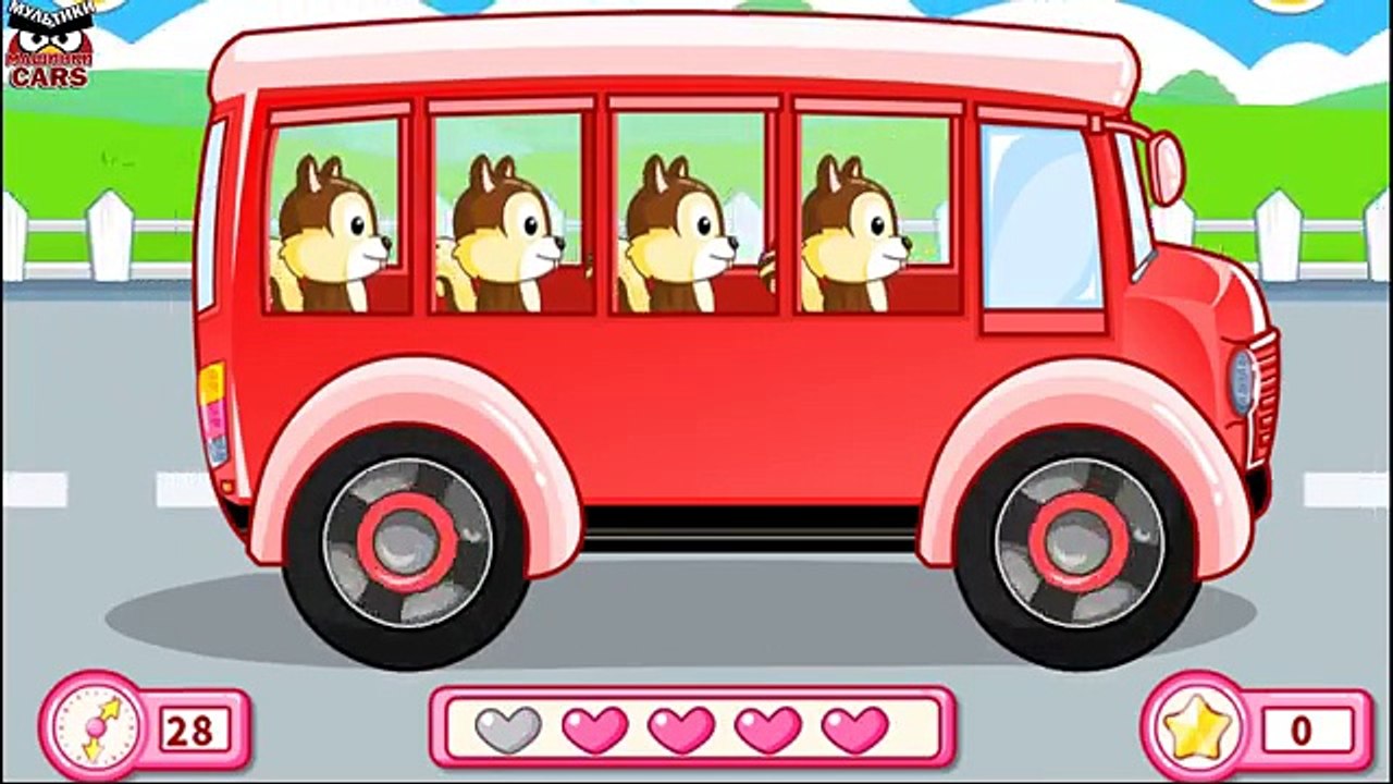 Acerca de coches dibujos animados y juego como una historieta sobre un túnel de lavado de lavado de automóviles máquina